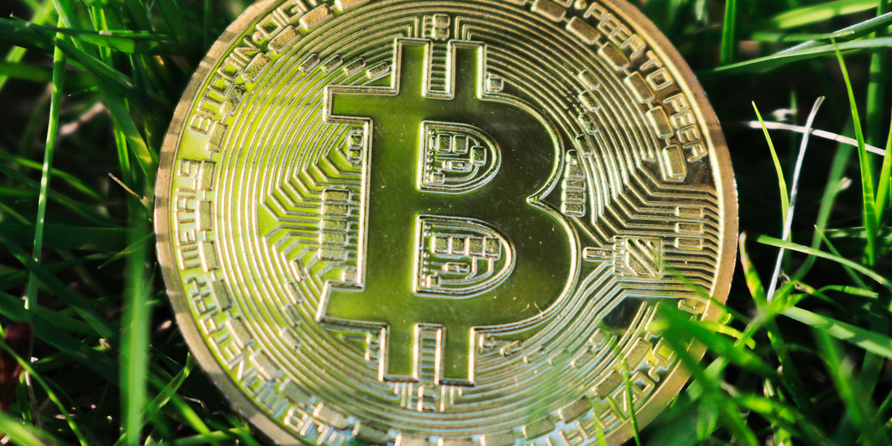 比特币跌破10万美元关口 机构资金大规模流出